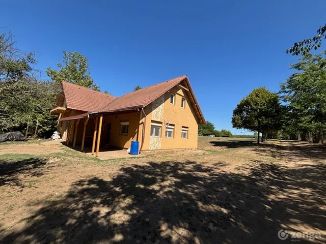 Eladó ház Csömör 150 nm