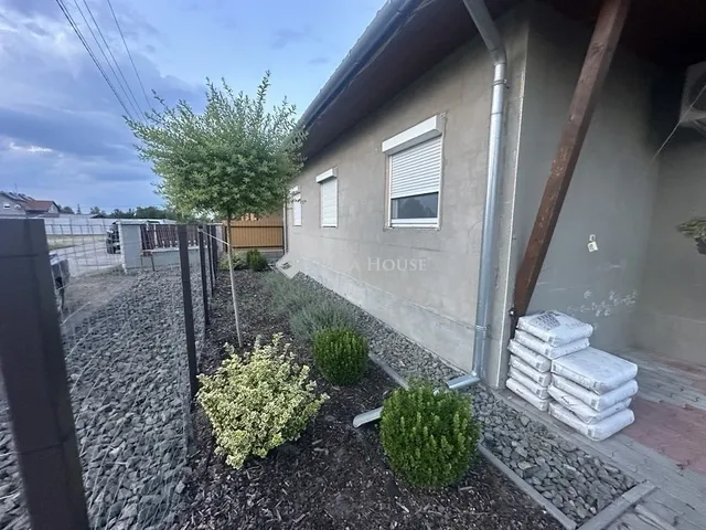 Eladó ház Cegléd 103 nm