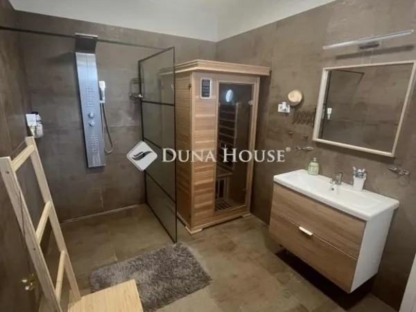 Eladó ház Inárcs 144 nm