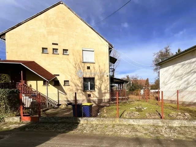 Eladó lakás Ócsa 59 nm