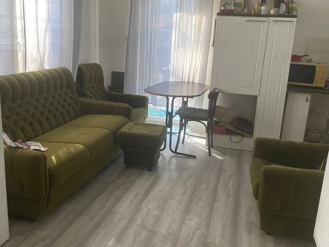 Kiadó ház Monorierdő 55 nm