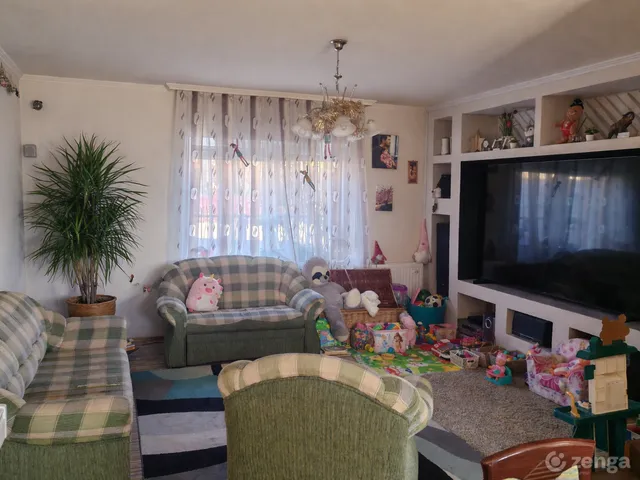 Eladó ház Kiskőrös 140 nm