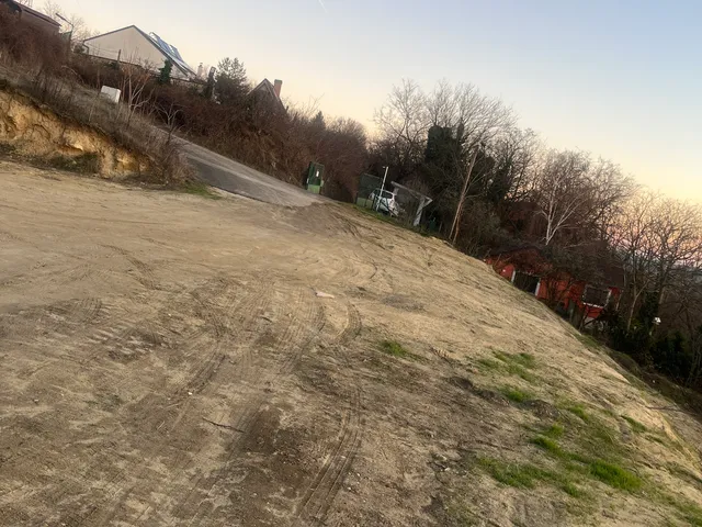 Eladó telek Gödöllő, Perczel Mór utca 1702 nm