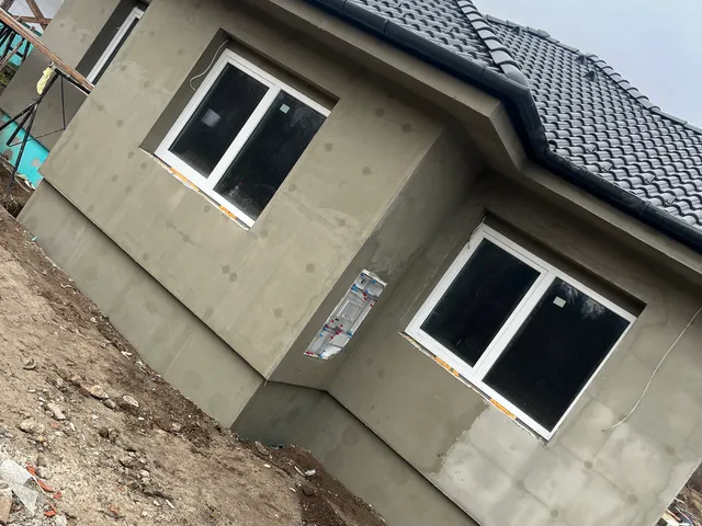 Eladó ház Erdőkertes, Háromház, Liszt Ferenc utca 119 nm