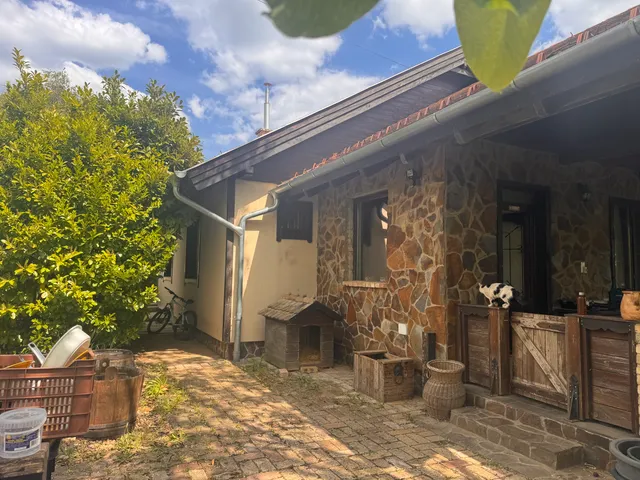 Eladó ház Szada, Homok dülő 160 nm