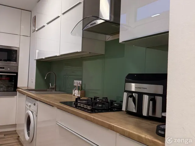 Eladó lakás Sopron, Jereván-lakótelep 61 nm