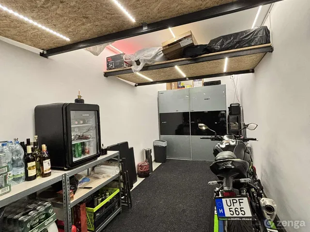 Eladó garázs Sopron, Jereván-lakótelep 15 nm