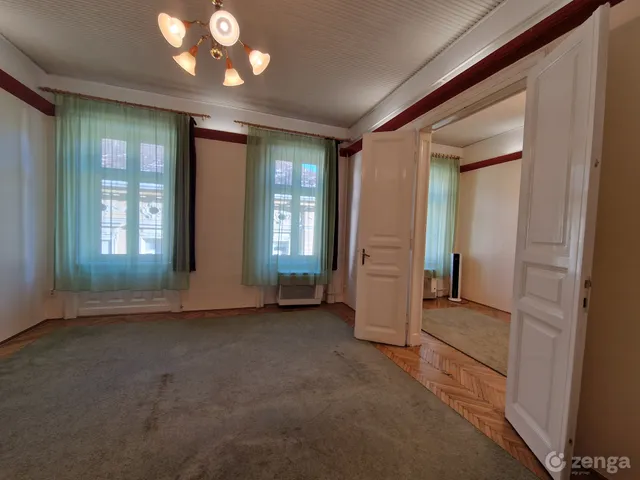 Kiadó lakás Budapest VI. kerület, Nagykörúton kívüli terület 80 nm