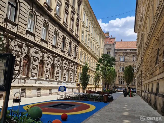 Kiadó lakás Budapest VI. kerület, Nagykörúton belüli terület 80 nm