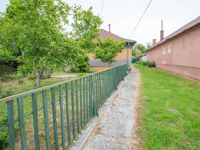 Eladó ház Alsóújlak 80 nm