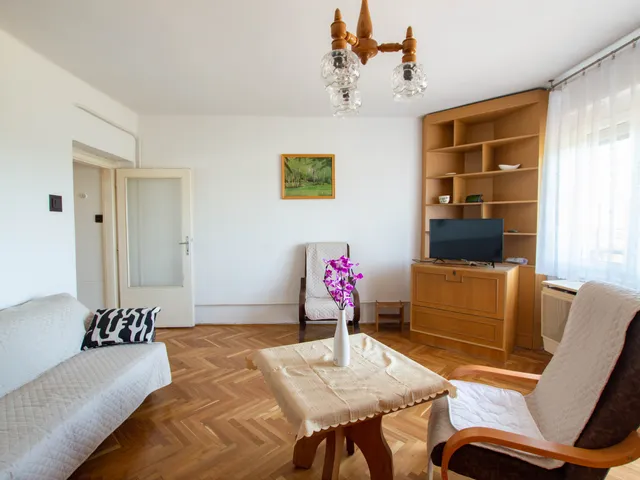 Eladó lakás Szombathely, Ifjúsági lakótelep 63 nm