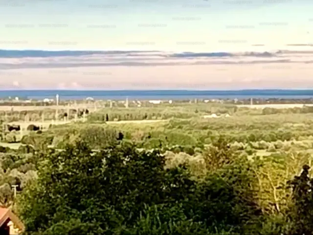 Eladó telek Alsópáhok 1970 nm