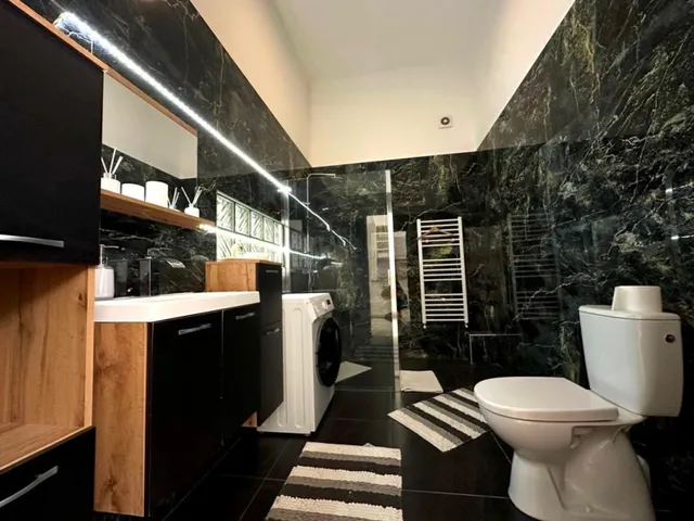 Eladó lakás Budapest V. kerület, Belváros 150 nm