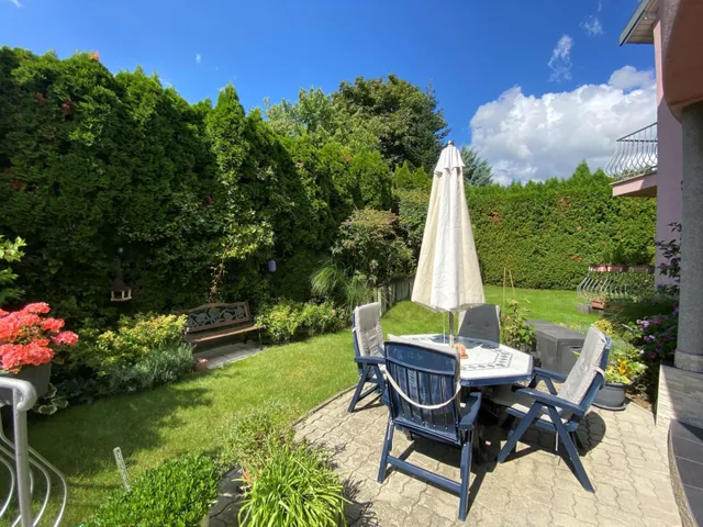 Eladó ház Budapest III. kerület, Testvérhegy, Testvérhegyen szupercsendes utcában  259 nm