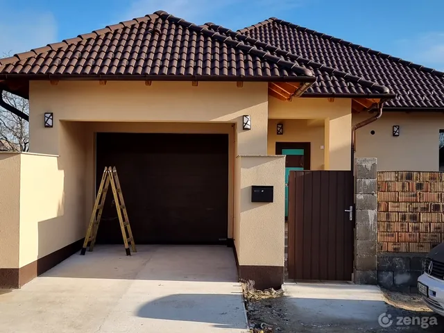 Eladó ház Mátészalka, Északi lakótelep 200 nm