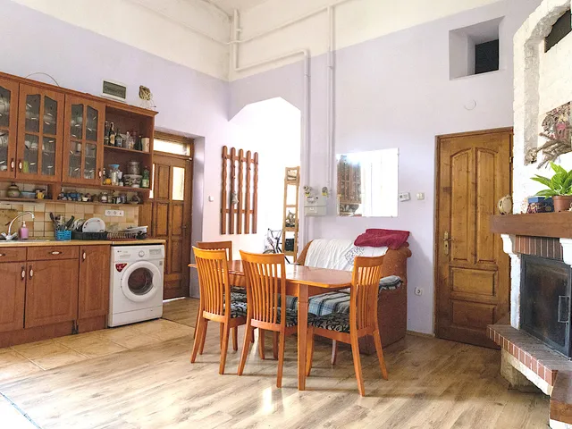 Eladó lakás Debrecen, Belváros 77 nm