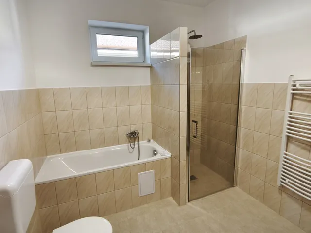 Eladó ház Debrecen, Kondoros 140 nm