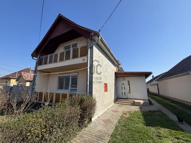 Eladó ház Hajdúszoboszló 231 nm