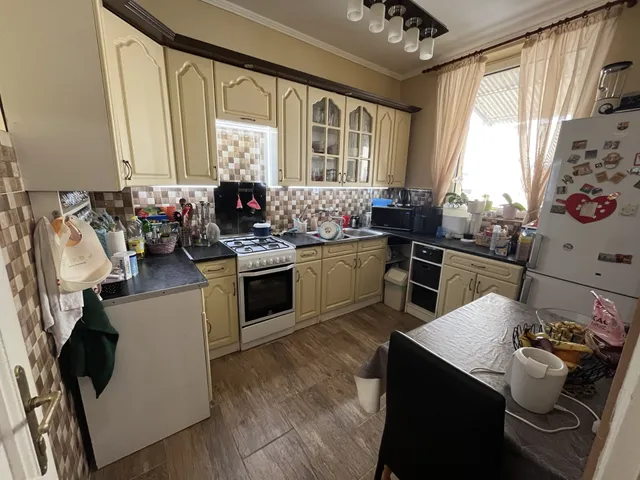 Eladó lakás Debrecen, Postakert 70 nm