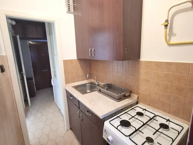 Eladó lakás Debrecen, Vénkert 35 nm