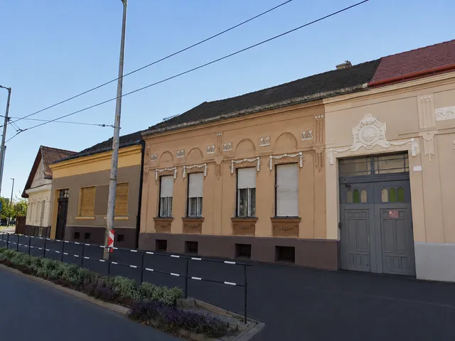 Eladó ház Debrecen, Belváros 240 nm