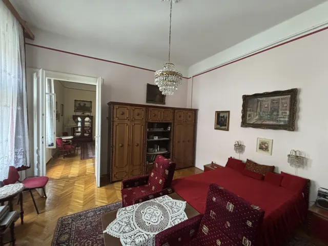Eladó ház Debrecen, Belváros 240 nm