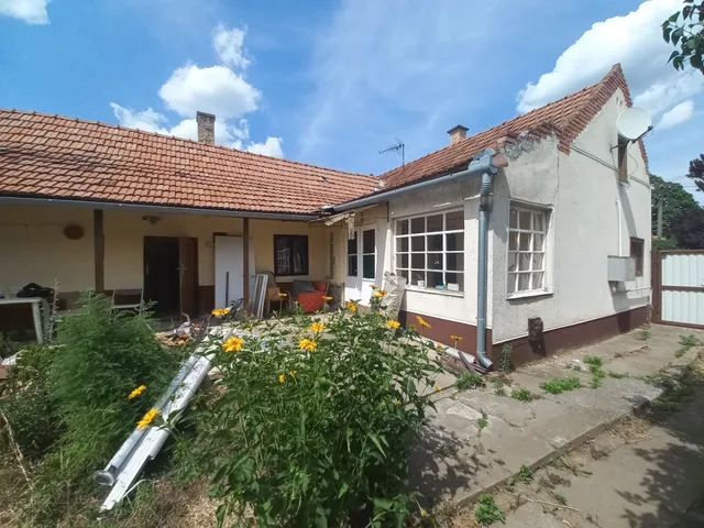 Eladó ház Hajdúböszörmény, Középkert 59 nm