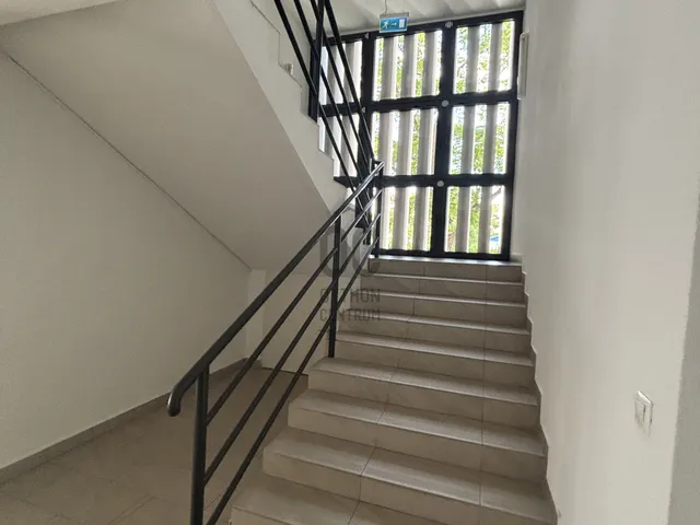 Kiadó kereskedelmi és ipari ingatlan Debrecen, Homokkert