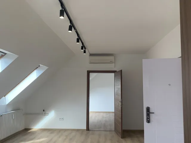 Eladó lakás Nyíregyháza, Belváros, Nyár utca 146 nm