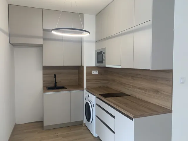 Eladó lakás Nyíregyháza, Belváros, Nyár utca 146 nm