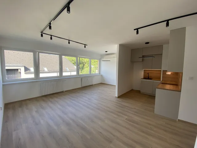Eladó lakás Nyíregyháza, Belváros, Nyár utca 117 nm
