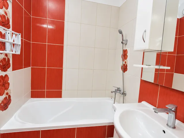 Eladó lakás Debrecen, Újkert 68 nm