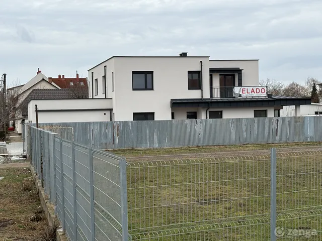 Eladó ház Nyíregyháza, Bujtos, Mák utca 46 185 nm