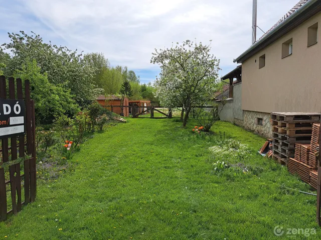 Eladó telek Rábapordány 2660 nm