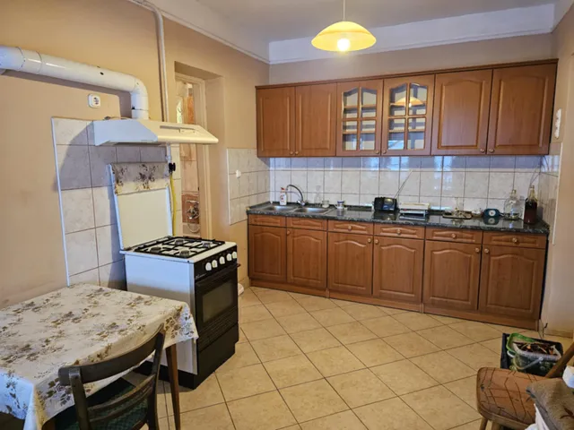 Eladó ház Abony 83 nm