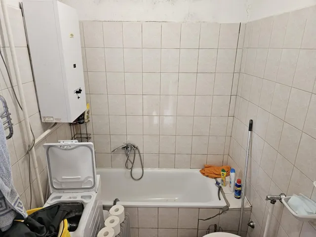 Eladó ház Szolnok, Tallinn, Városmajor út  67 nm