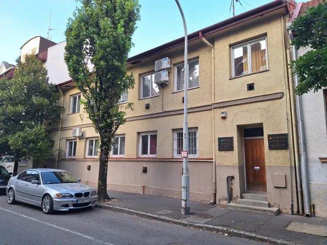 Eladó kereskedelmi és ipari ingatlan Szolnok 360 nm