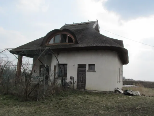 Eladó mezőgazdasági ingatlan Tiszasüly 1260 nm