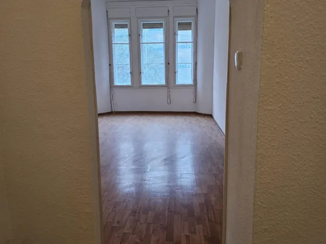 Eladó lakás Szolnok, Belváros 120 nm