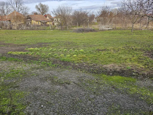 Eladó ház Újszász 80 nm