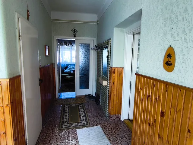 Eladó ház Szolnok, Belváros 76 nm