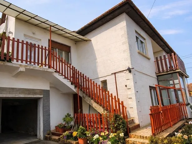 Eladó ház Cegléd 215 nm