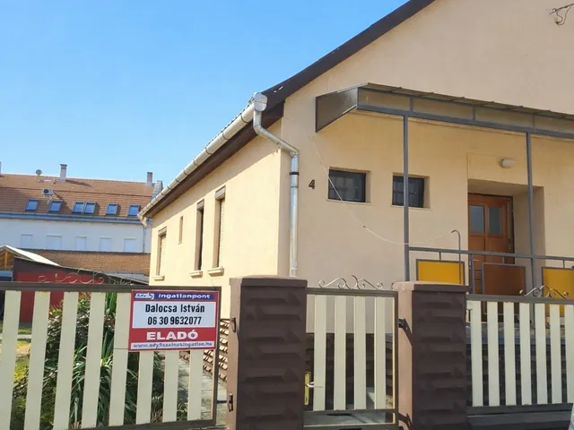 Eladó ház Jászberény 83 nm