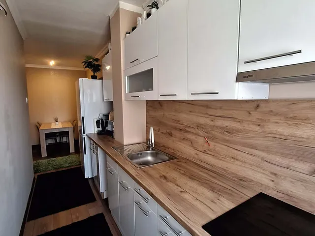 Eladó lakás Szolnok, Széchenyi-lakótelep 54 nm