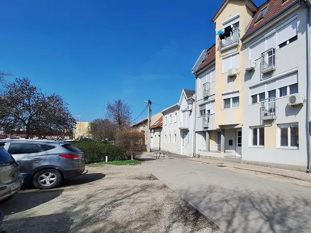 Eladó lakás Szolnok, Belváros 37 nm