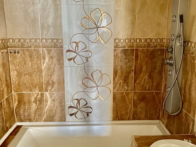 Kiadó lakás Szolnok, Széchenyi-lakótelep 52 nm