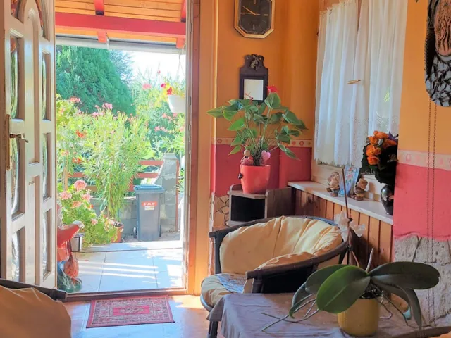 Eladó üdülő és hétvégi ház Szolnok, Alcsisziget 80 nm