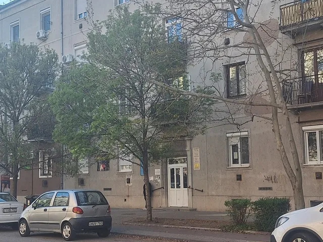 Eladó lakás Szolnok, Belváros 19 nm