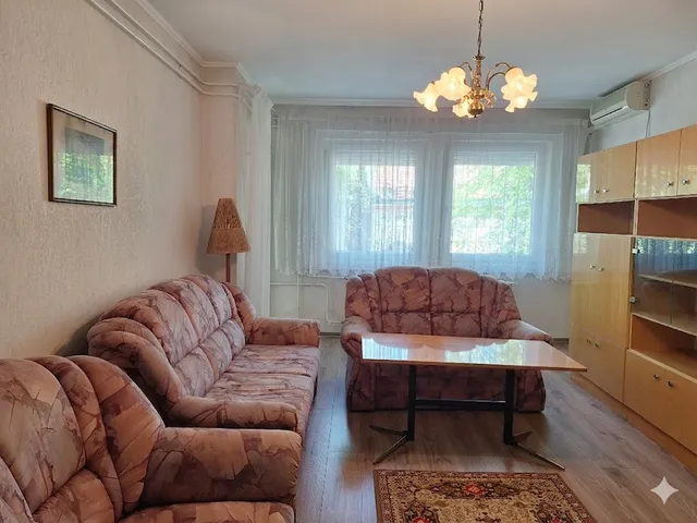 Kiadó lakás Szolnok, Belváros 80 nm