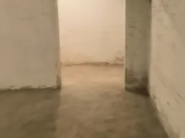 Eladó kereskedelmi és ipari ingatlan Szolnok, Belváros 93 nm